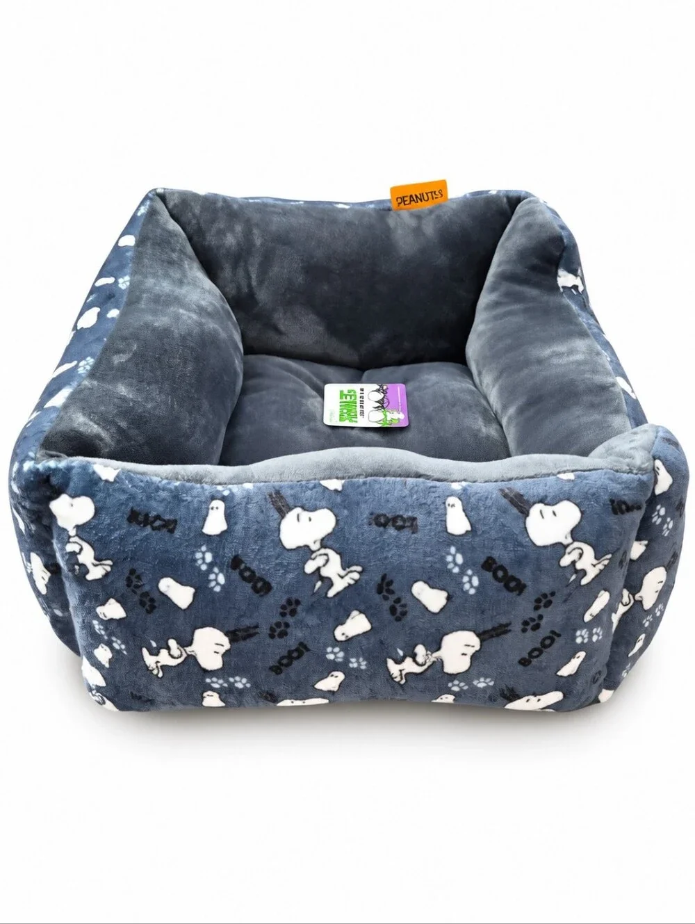 Peanuts Charlie Brown Snoopy 2026 Halloween Boo Pet Cat Dog Bed Gray White NWT